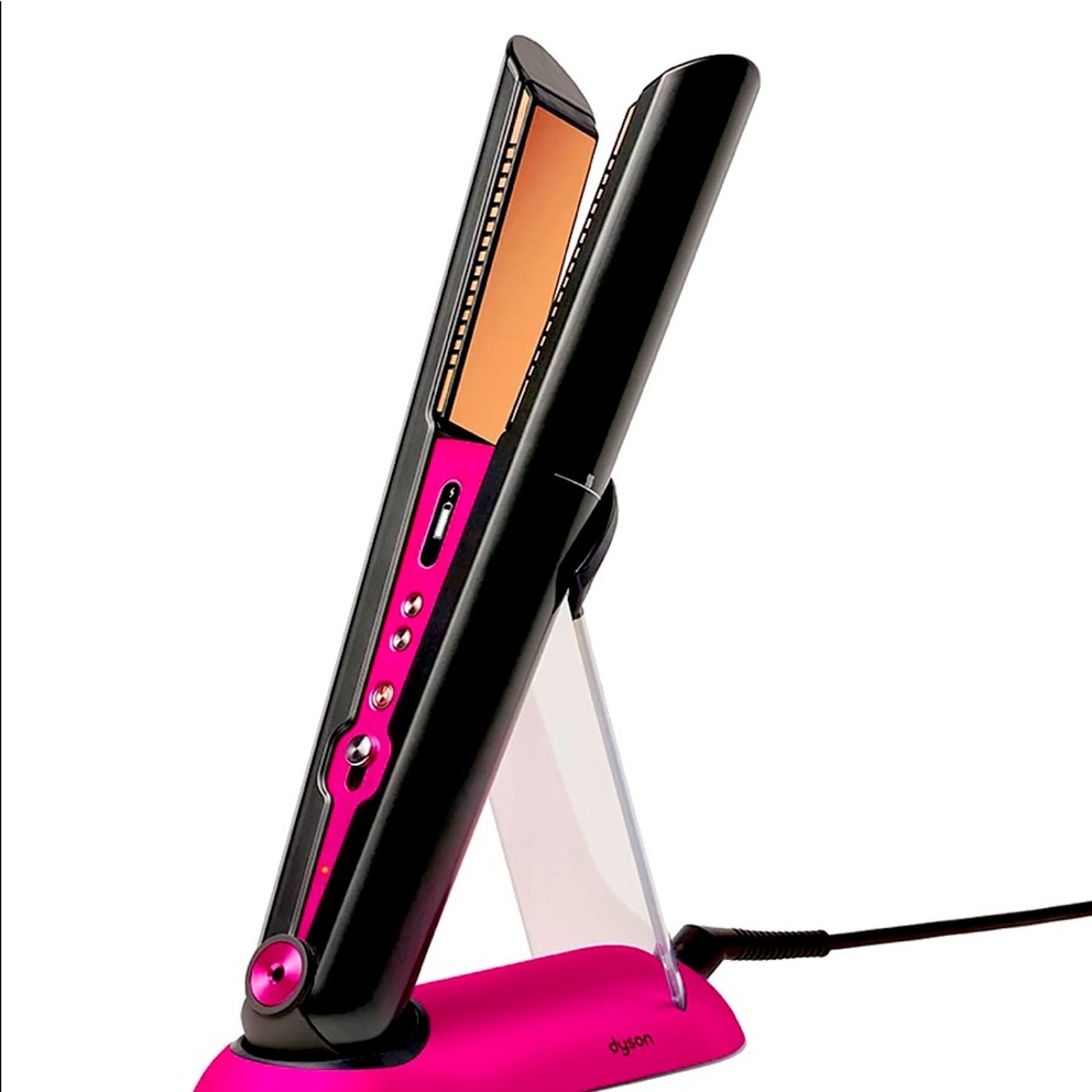 NWT Dyson corrale hair straightener.
